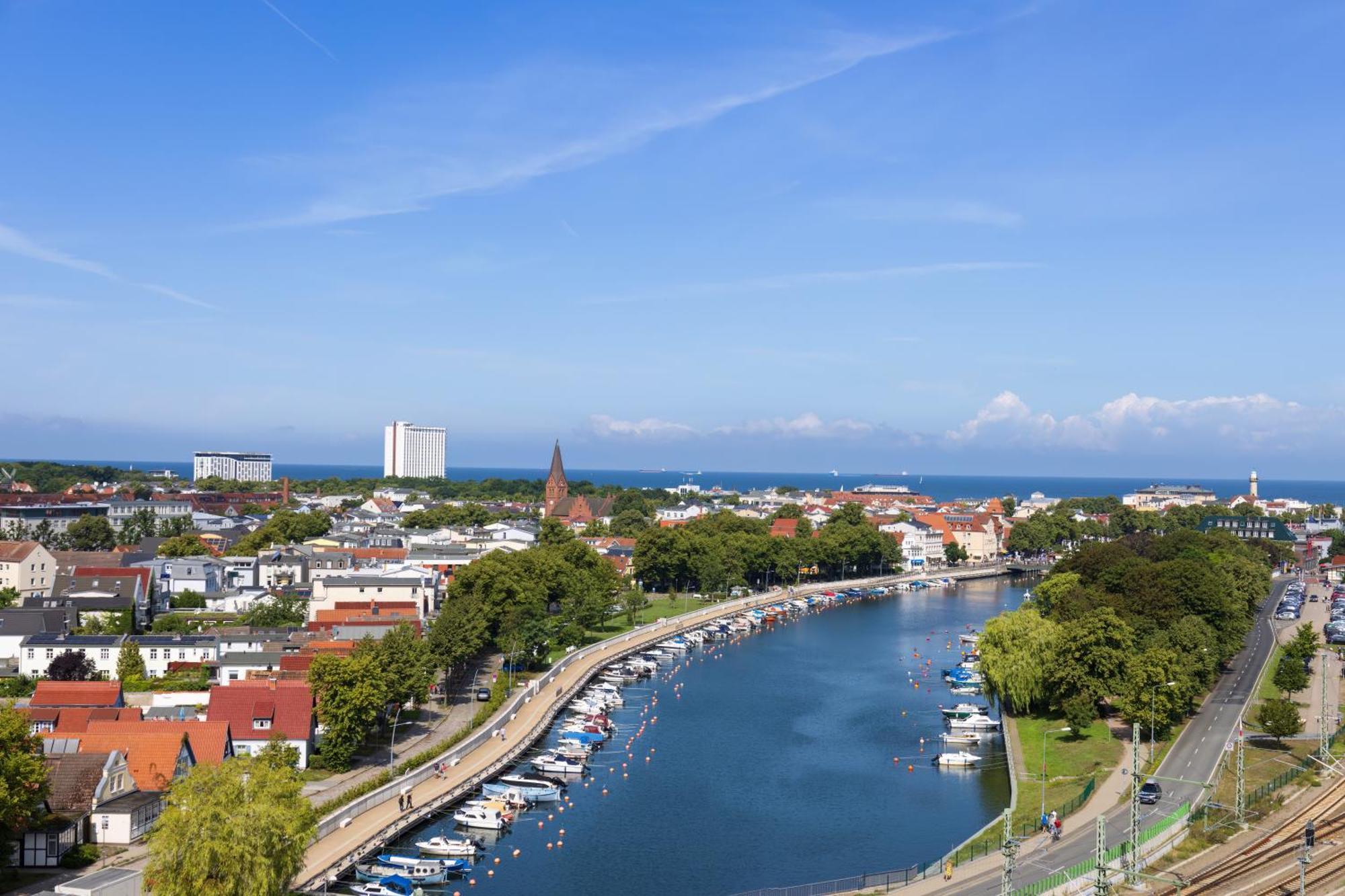 Cblue "Friedrich Franz", 500 M Zum Strand, Zentral Lägenhet Rostock Exteriör bild